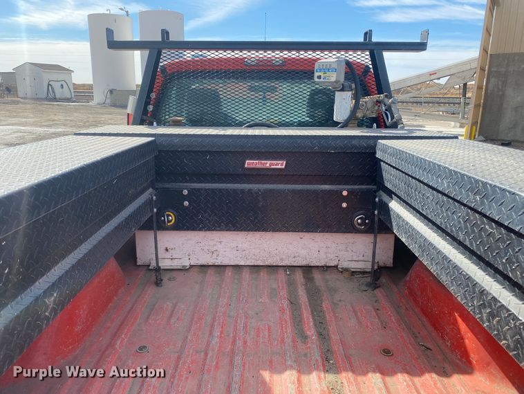 image for item DM8313 2011 Ford F250 Super Duty  pickup truck