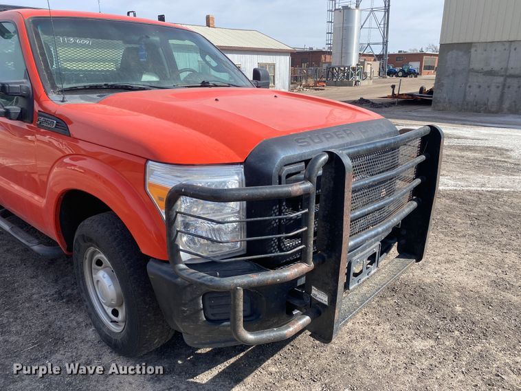 image for item DM8313 2011 Ford F250 Super Duty  pickup truck