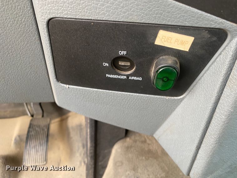 image for item DM8313 2011 Ford F250 Super Duty  pickup truck