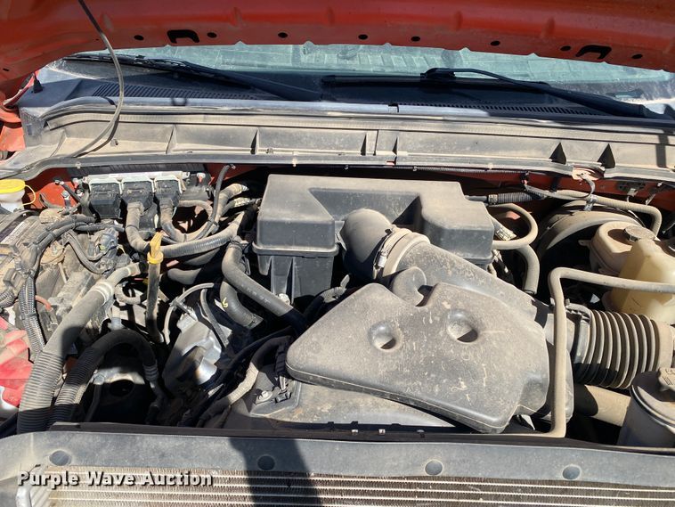 image for item DM8313 2011 Ford F250 Super Duty  pickup truck