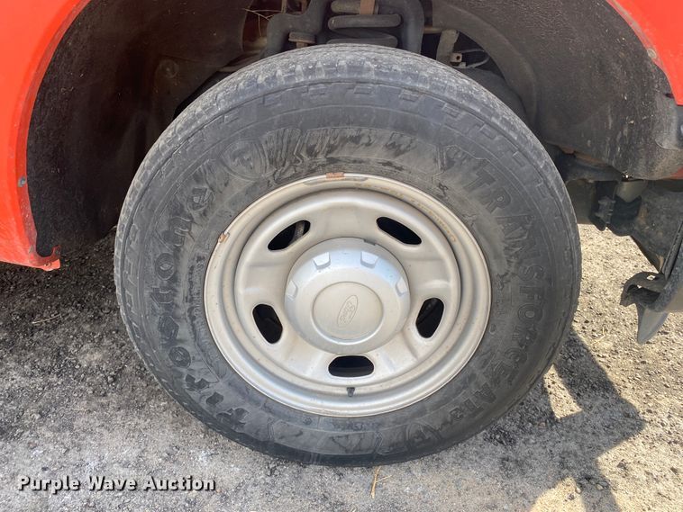 image for item DM8313 2011 Ford F250 Super Duty  pickup truck