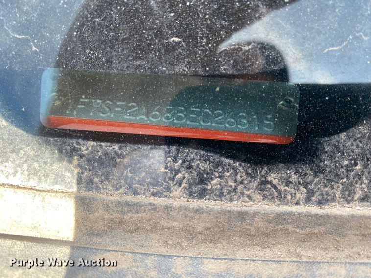 image for item DM8313 2011 Ford F250 Super Duty  pickup truck