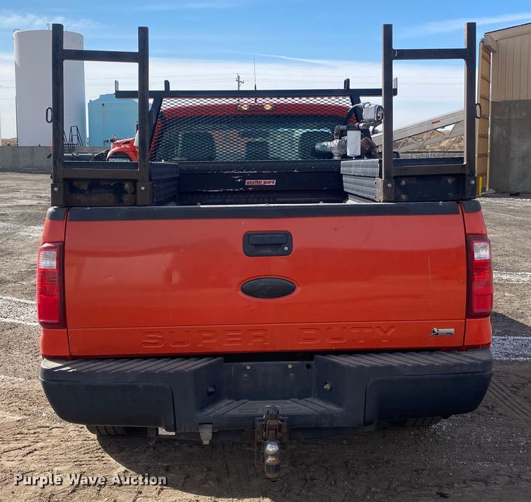 image for item DM8314 2011 Ford F250 Super Duty  pickup truck