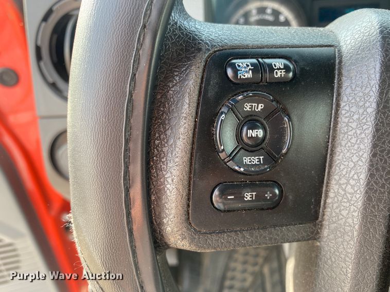 image for item DM8314 2011 Ford F250 Super Duty  pickup truck