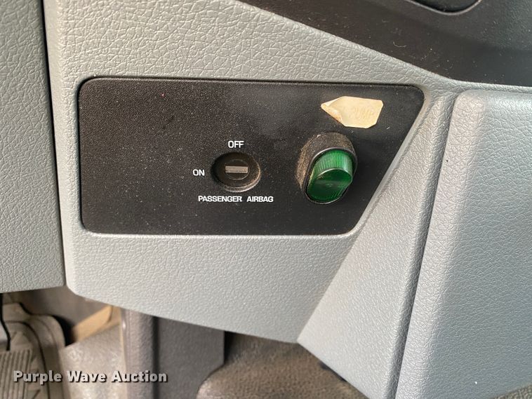 image for item DM8314 2011 Ford F250 Super Duty  pickup truck