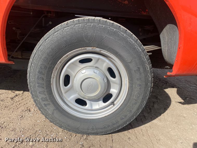 image for item DM8314 2011 Ford F250 Super Duty  pickup truck