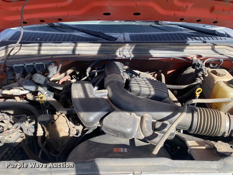 image for item DM8315 2010 Ford F250 Super Duty  Crew Cab utility bed pickup truck