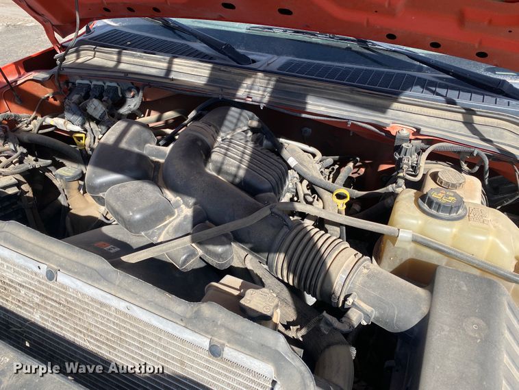 image for item DM8315 2010 Ford F250 Super Duty  Crew Cab utility bed pickup truck