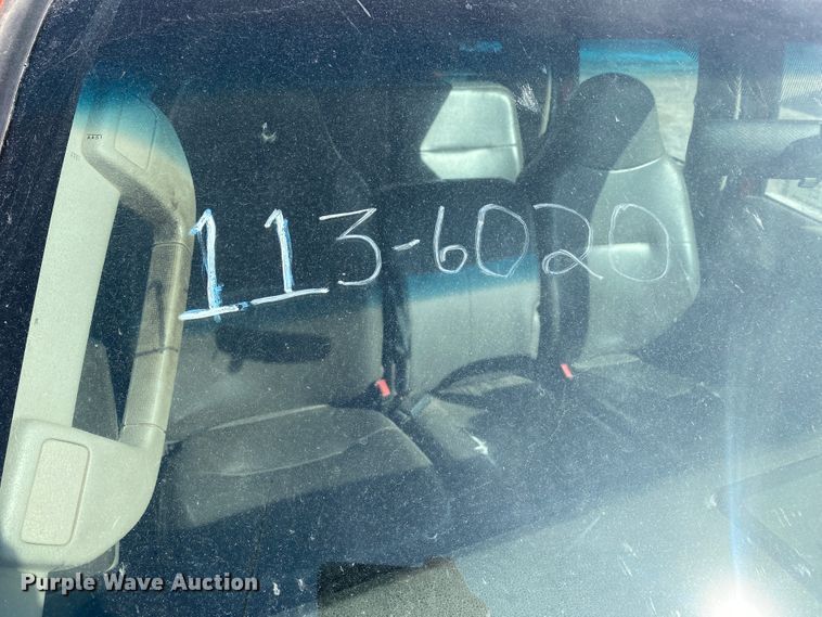 image for item DM8315 2010 Ford F250 Super Duty  Crew Cab utility bed pickup truck