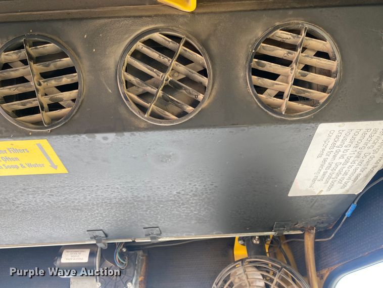 image for item DM8316 2007 Superior DT80CT  broom