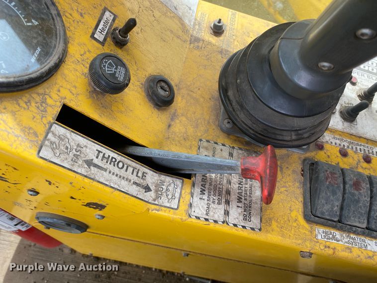 image for item DM8316 2007 Superior DT80CT  broom