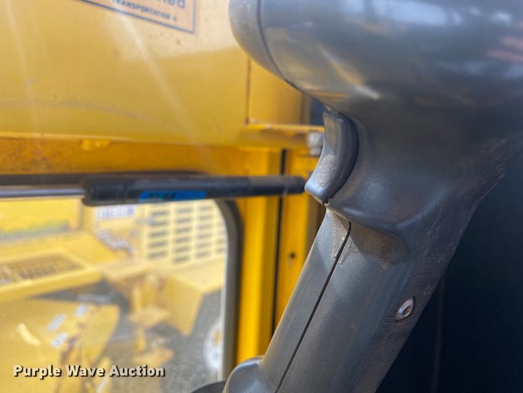 image for item DM8316 2007 Superior DT80CT  broom