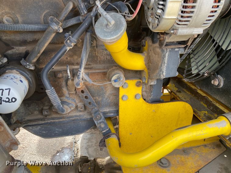 image for item DM8316 2007 Superior DT80CT  broom