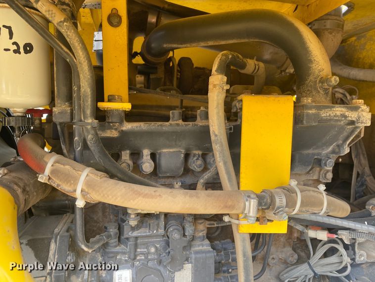 image for item DM8316 2007 Superior DT80CT  broom