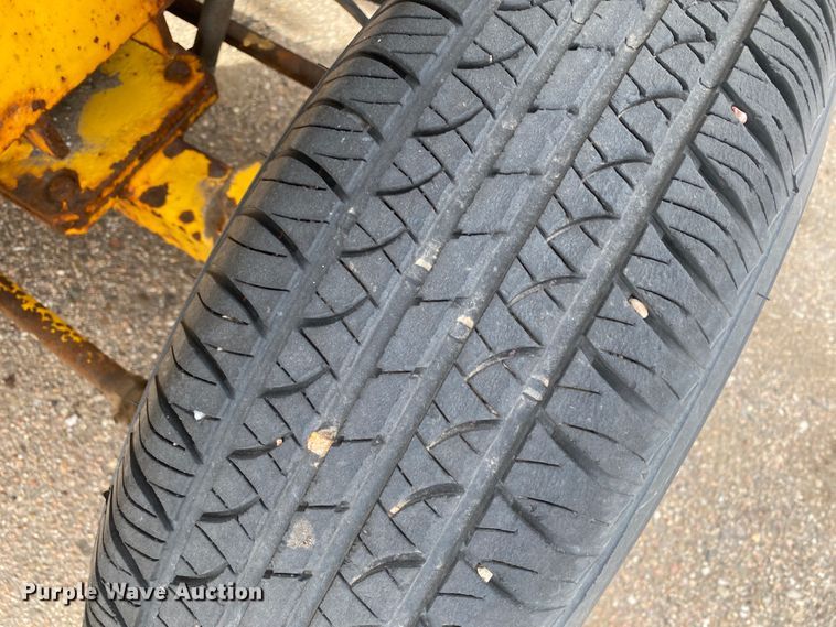 image for item DM8316 2007 Superior DT80CT  broom