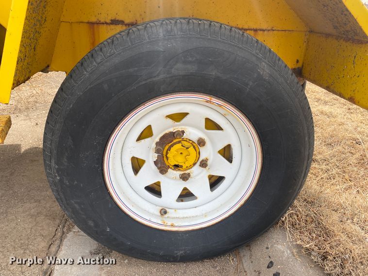 image for item DM8316 2007 Superior DT80CT  broom