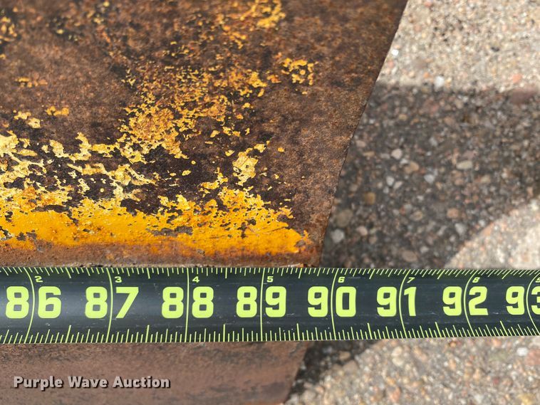 image for item DM8317 2007 Superior DT80CT  broom