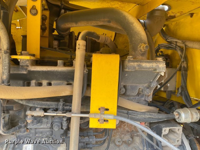 image for item DM8317 2007 Superior DT80CT  broom