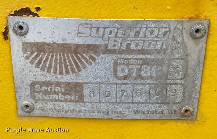 image for item DM8317 2007 Superior DT80CT  broom