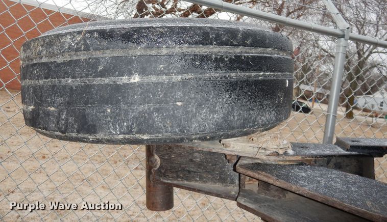 image for item DN1308 2013 Land Pride RCB6615  batwing rotary mower