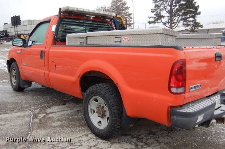 image for item DN1312 2006 Ford F250 Super Duty  pickup truck