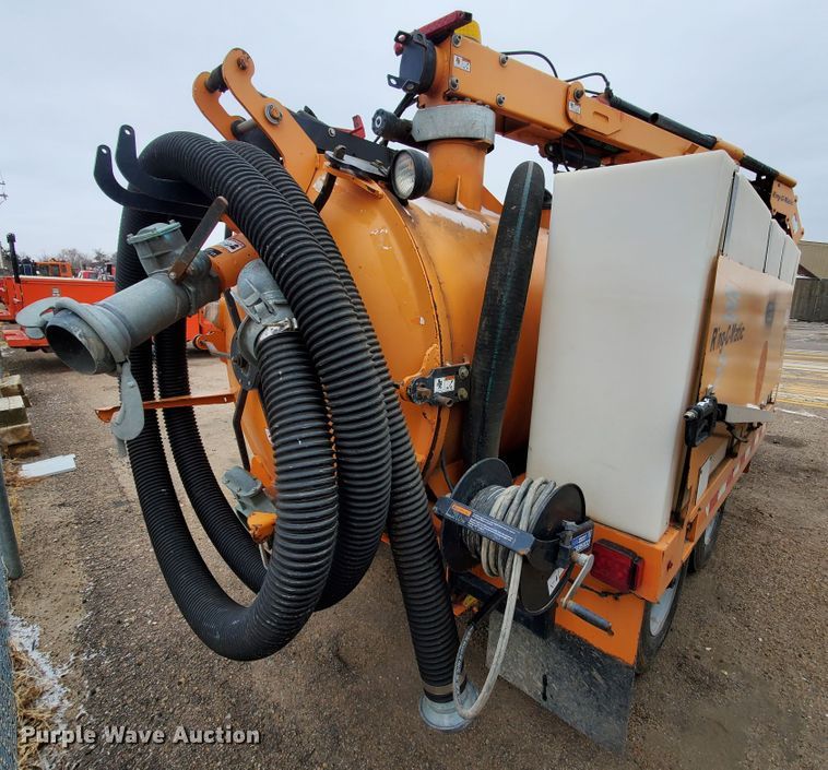 image for item IE9650 2012 Ring-o-matic 850  vacuum excavator