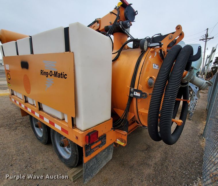 image for item IE9650 2012 Ring-o-matic 850  vacuum excavator