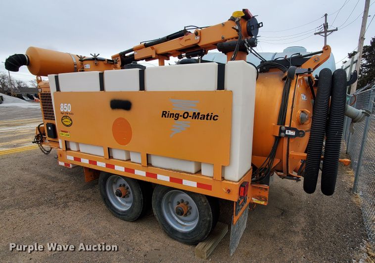 image for item IE9650 2012 Ring-o-matic 850  vacuum excavator