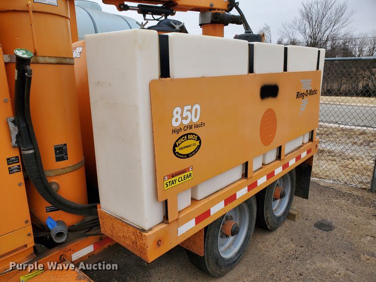 image for item IE9650 2012 Ring-o-matic 850  vacuum excavator