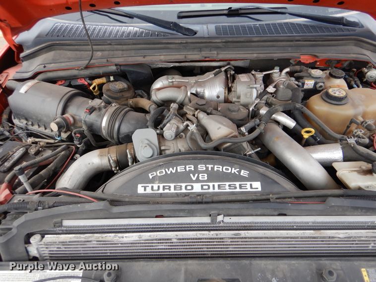 image for item IE9651 2008 Ford F250 Super Duty XL  Crew Cab utility bed pickup truck