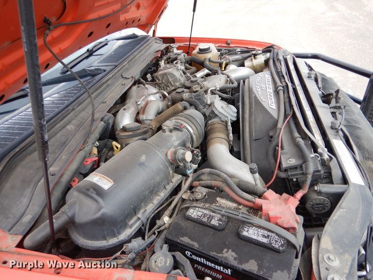 image for item IE9651 2008 Ford F250 Super Duty XL  Crew Cab utility bed pickup truck