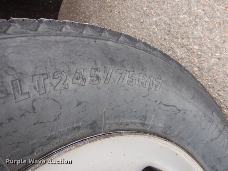 image for item IE9651 2008 Ford F250 Super Duty XL  Crew Cab utility bed pickup truck