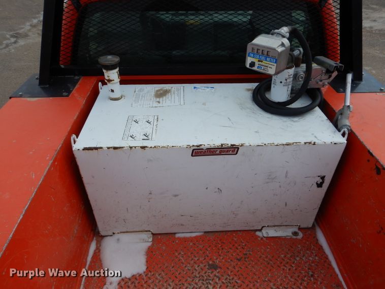 image for item IE9653 2011 Ford F250 Super Duty XL  utility bed pickup truck