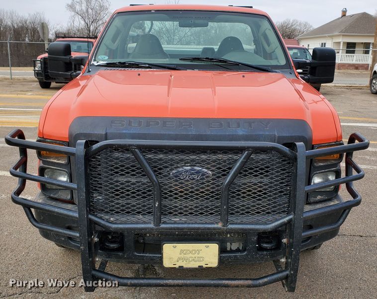 image for item IE9654 2008 Ford F250 Super Duty XL  pickup truck
