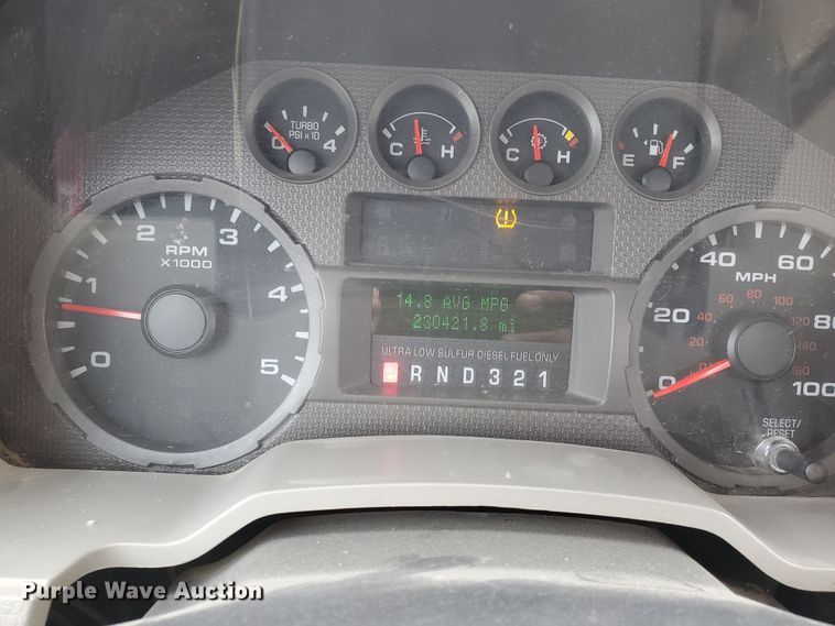 image for item IE9654 2008 Ford F250 Super Duty XL  pickup truck