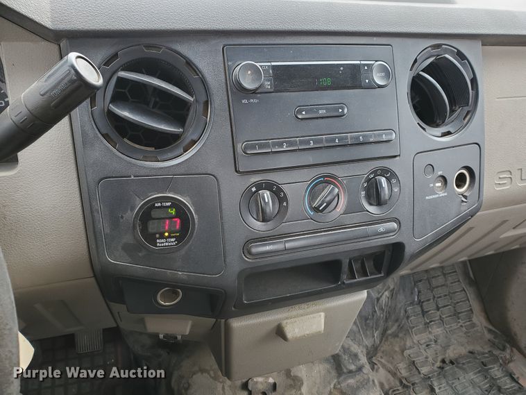 image for item IE9654 2008 Ford F250 Super Duty XL  pickup truck