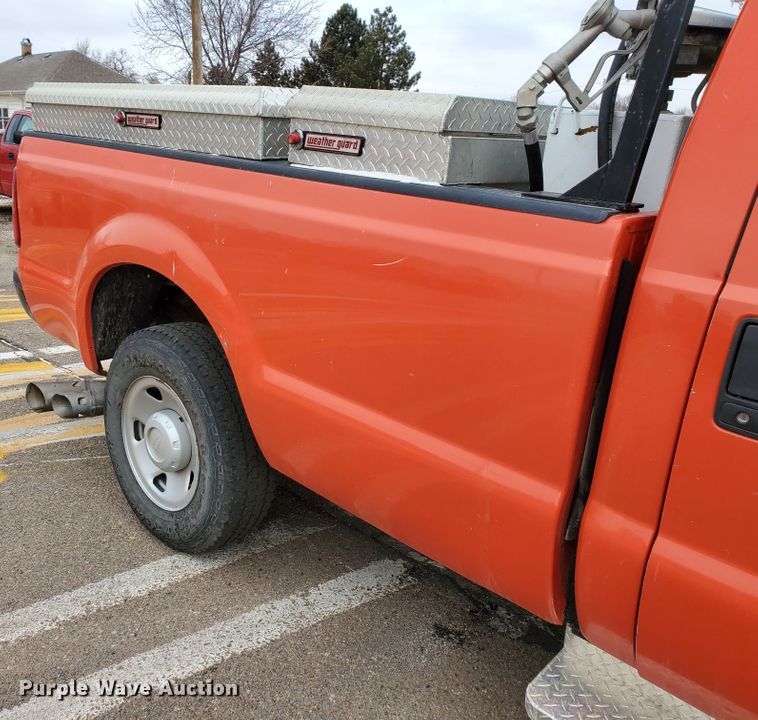 image for item IE9654 2008 Ford F250 Super Duty XL  pickup truck