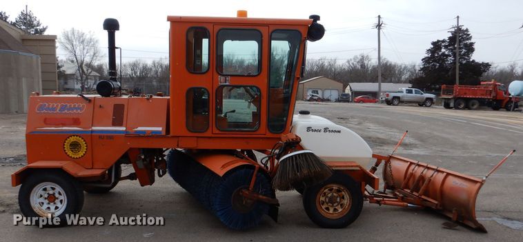 image for item IE9657 2006 Broce RJ-350  broom