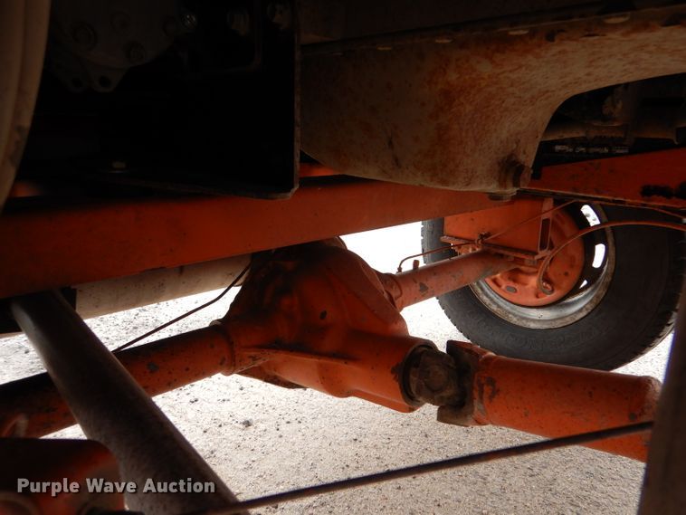 image for item IE9657 2006 Broce RJ-350  broom