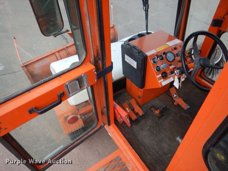 image for item IE9657 2006 Broce RJ-350  broom