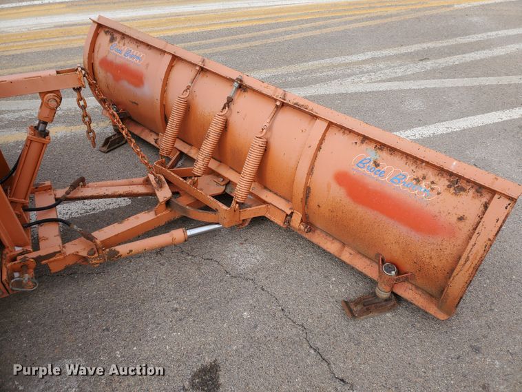 image for item IE9658 2001 Broce CR350  broom