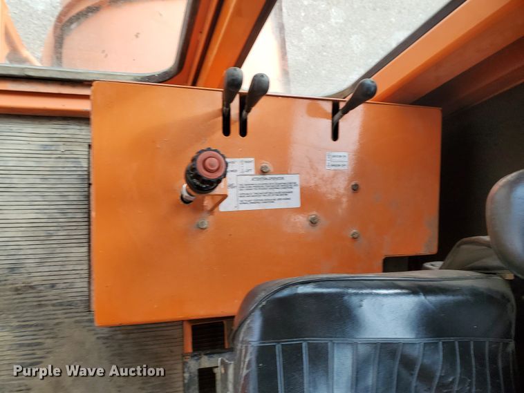 image for item IE9658 2001 Broce CR350  broom