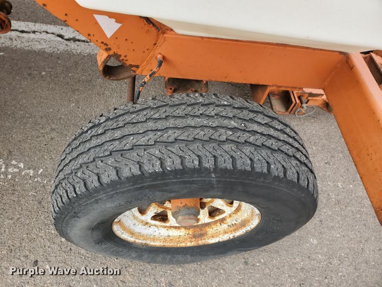 image for item IE9658 2001 Broce CR350  broom