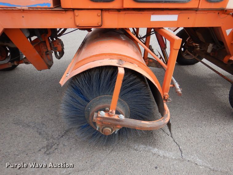 image for item IE9659 2004 Broce RJ-350  broom