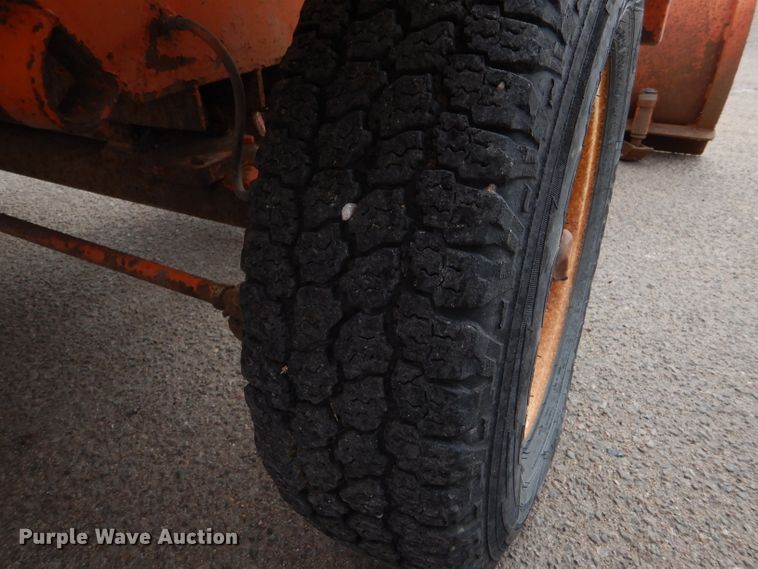 image for item IE9659 2004 Broce RJ-350  broom