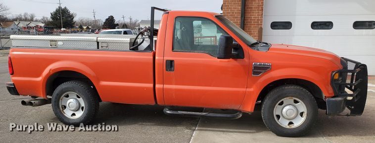 image for item IE9660 2008 Ford F250 Super Duty XL  pickup truck