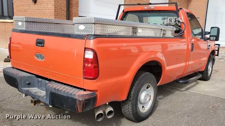 image for item IE9660 2008 Ford F250 Super Duty XL  pickup truck