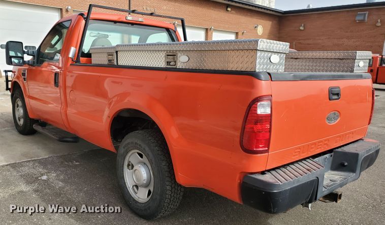 image for item IE9660 2008 Ford F250 Super Duty XL  pickup truck