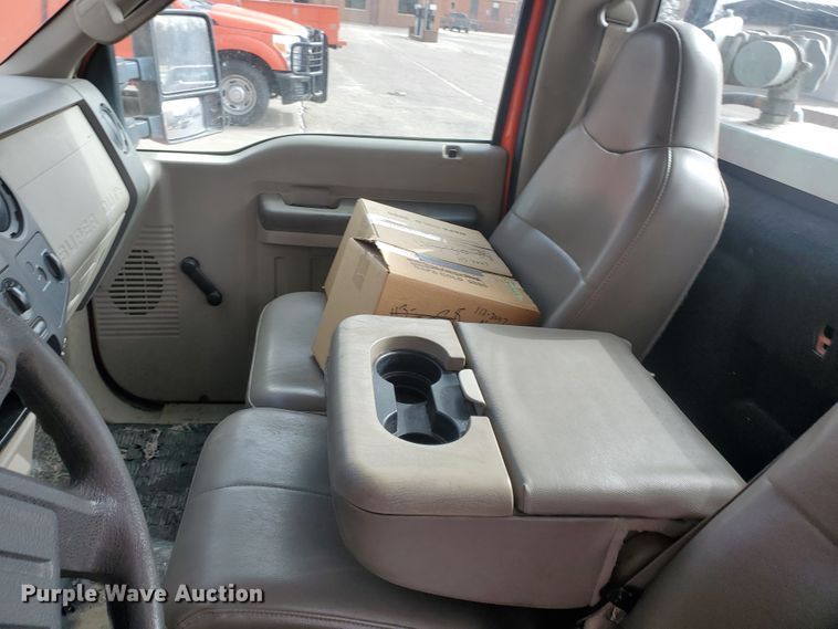 image for item IE9660 2008 Ford F250 Super Duty XL  pickup truck