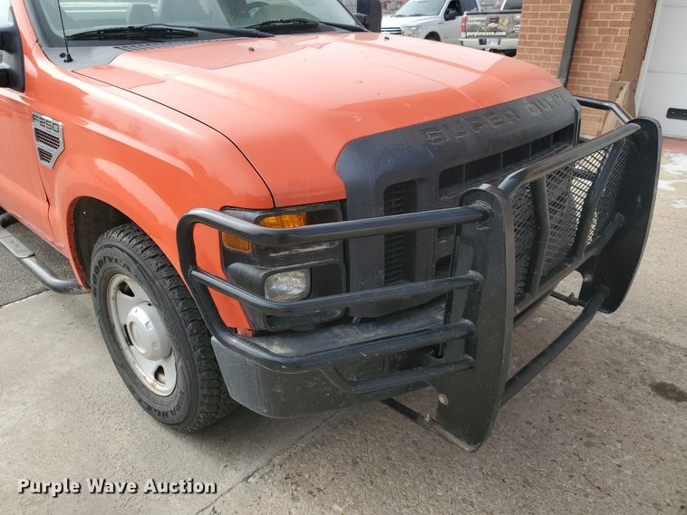 image for item IE9660 2008 Ford F250 Super Duty XL  pickup truck